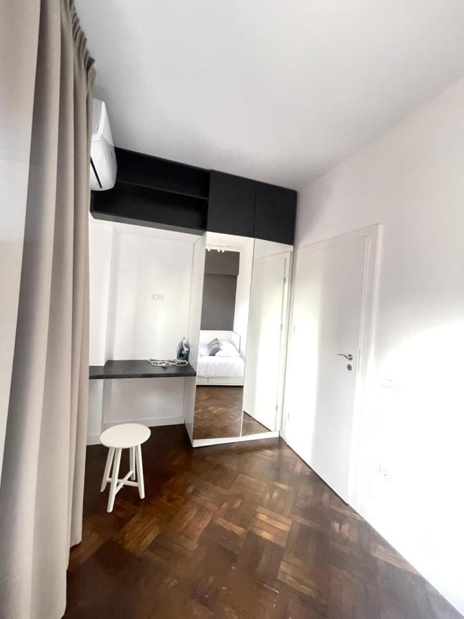 Elegant Two Bedrooms Apartment Bukarest Exteriör bild