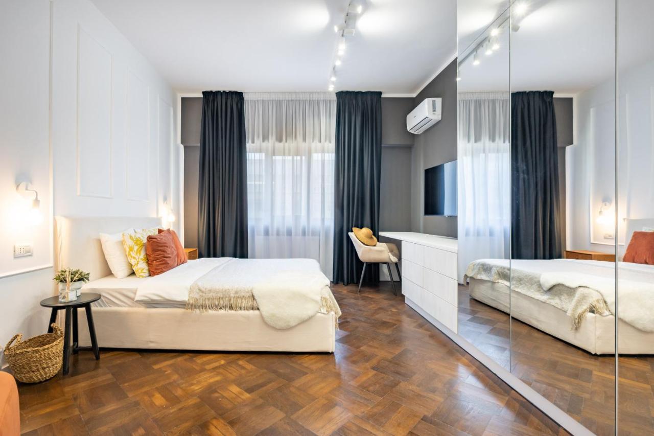 Elegant Two Bedrooms Apartment Bukarest Exteriör bild